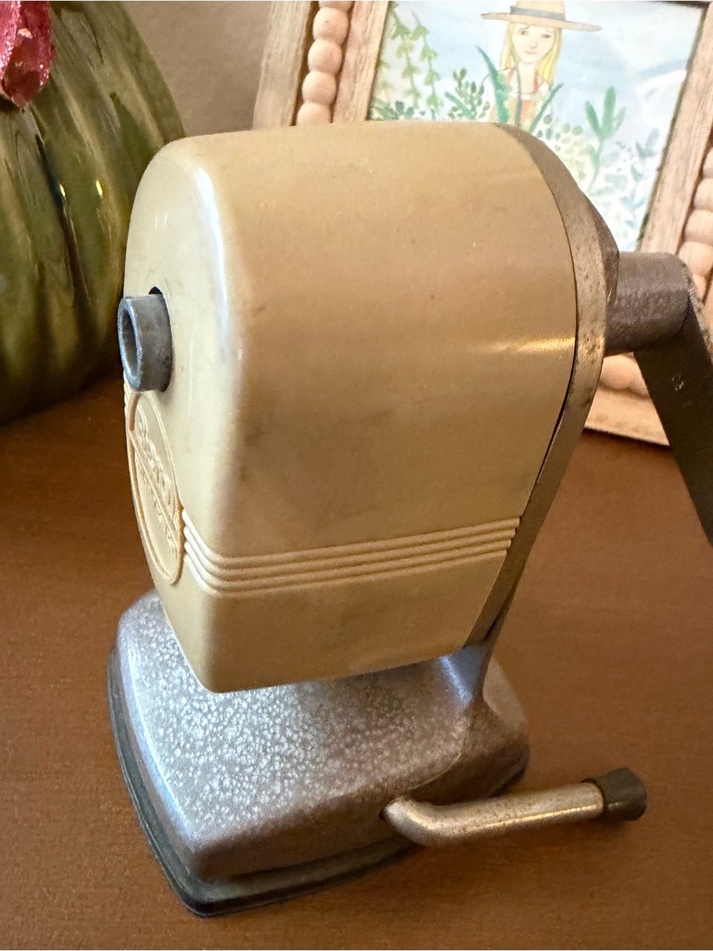 Vintage Desk Pencil Sharpener